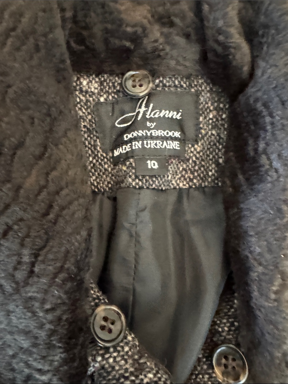 Wool Blend Gray Tweed Jacket with Black Faux Fur Collar - Picture 2 of 4